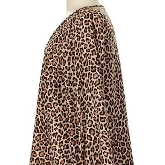Impressions Animal Print V-Neck Blouse With Bell Sleeves Size Medium - Picture 2 of 6